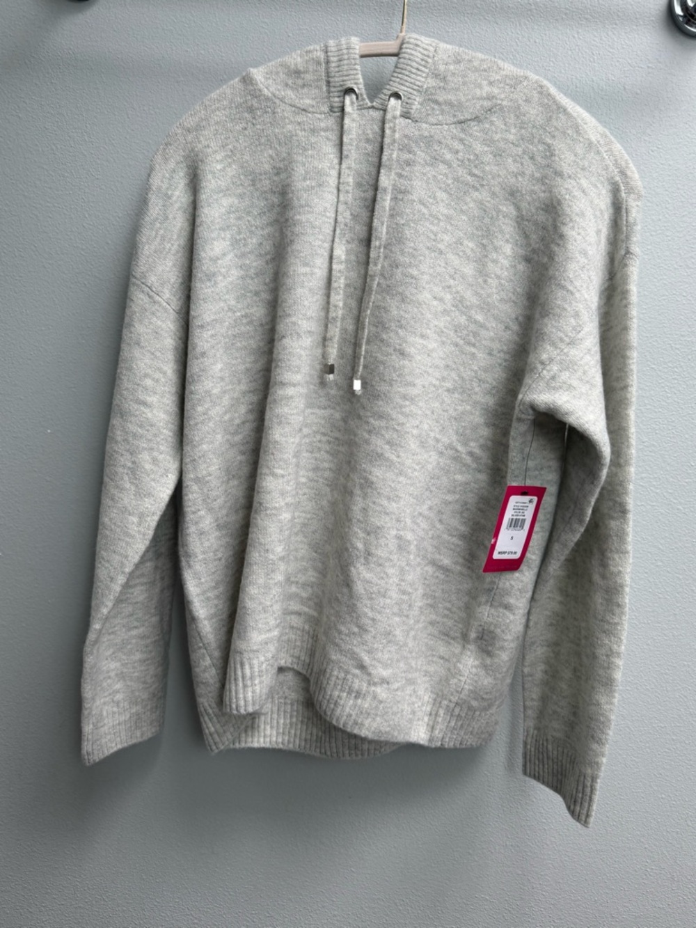 NWT vince Camuto knitted Gray pullover hoodie sweater